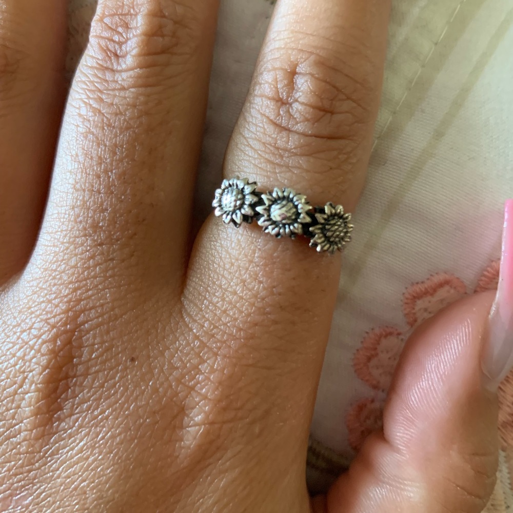 Sterling silver sunflower ring